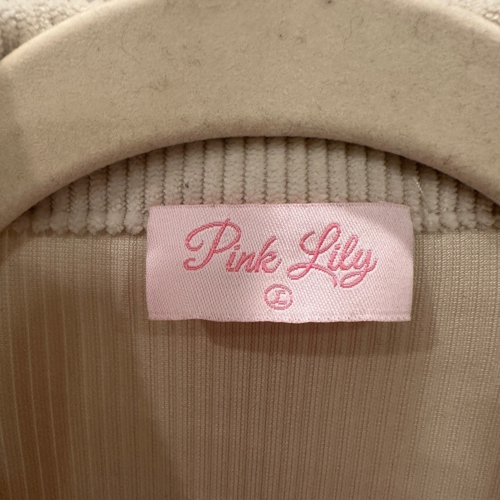 Pink Lily Cream Corduroy Belted Trench Coat Size L New Without Tags NWOT - Picture 4 of 5